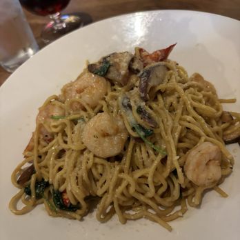 Yard House - Lobster Garlic Noodles - New American Near Me - New York, New York