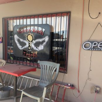 Thelma’s Wangs & Thangs - Outside - Chicken Wings Near Me - Carlsbad, New Mexico Thelma’s Wangs & Thangs - Outside - Chicken Wings Near Me - Carlsbad, New Mexico