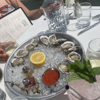 Grand Banks - Yum! - Bars Near Me - New York, New York
