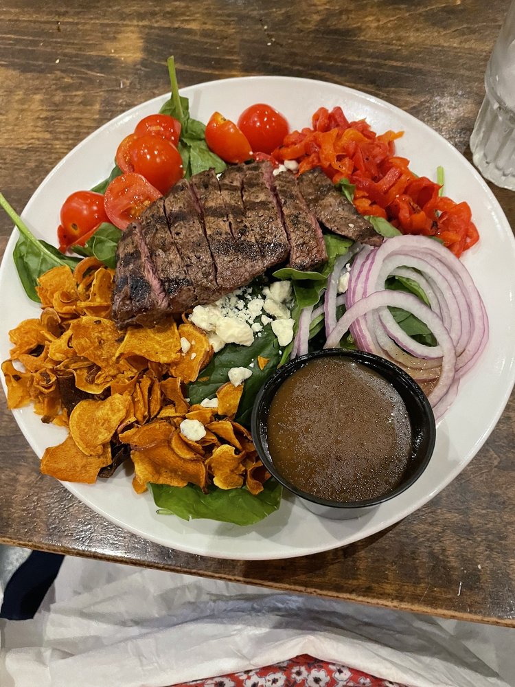Food from Dark Horse Tavern