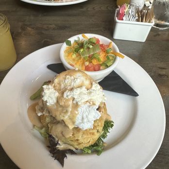 B Matthews Eatery - Fried Green Tomato & Crab Cake Benny - New American Near Me - Savannah, Georgia