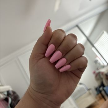 Long Lasting Nails - Shape is nice - Nail Salons Near Me - Carson, California