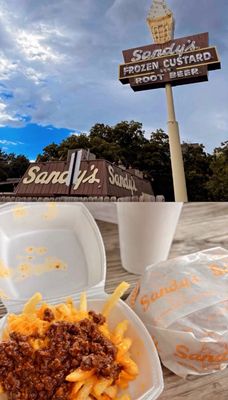 Sandy's Hamburgers by null