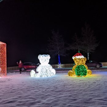 Sam’s Christmas Villiage - Bears - Festivals Near Me - Somerset, Wisconsin Sam’s Christmas Villiage - Bears - Festivals Near Me - Somerset, Wisconsin