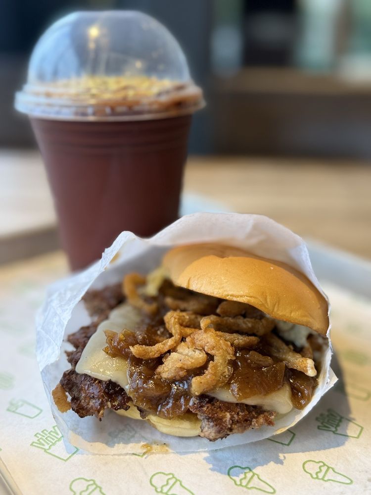 Food from Shake Shack Melville