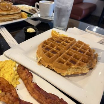 Keke's Breakfast Cafe - 1 Waffle Keke's Special - Breakfast & Brunch Near Me - Orlando, Florida