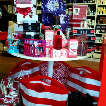 Bellacara - Cosmetics & Beauty Supply Near Me - Alexandria, Virginia Bellacara - Cosmetics & Beauty Supply Near Me - Alexandria, Virginia