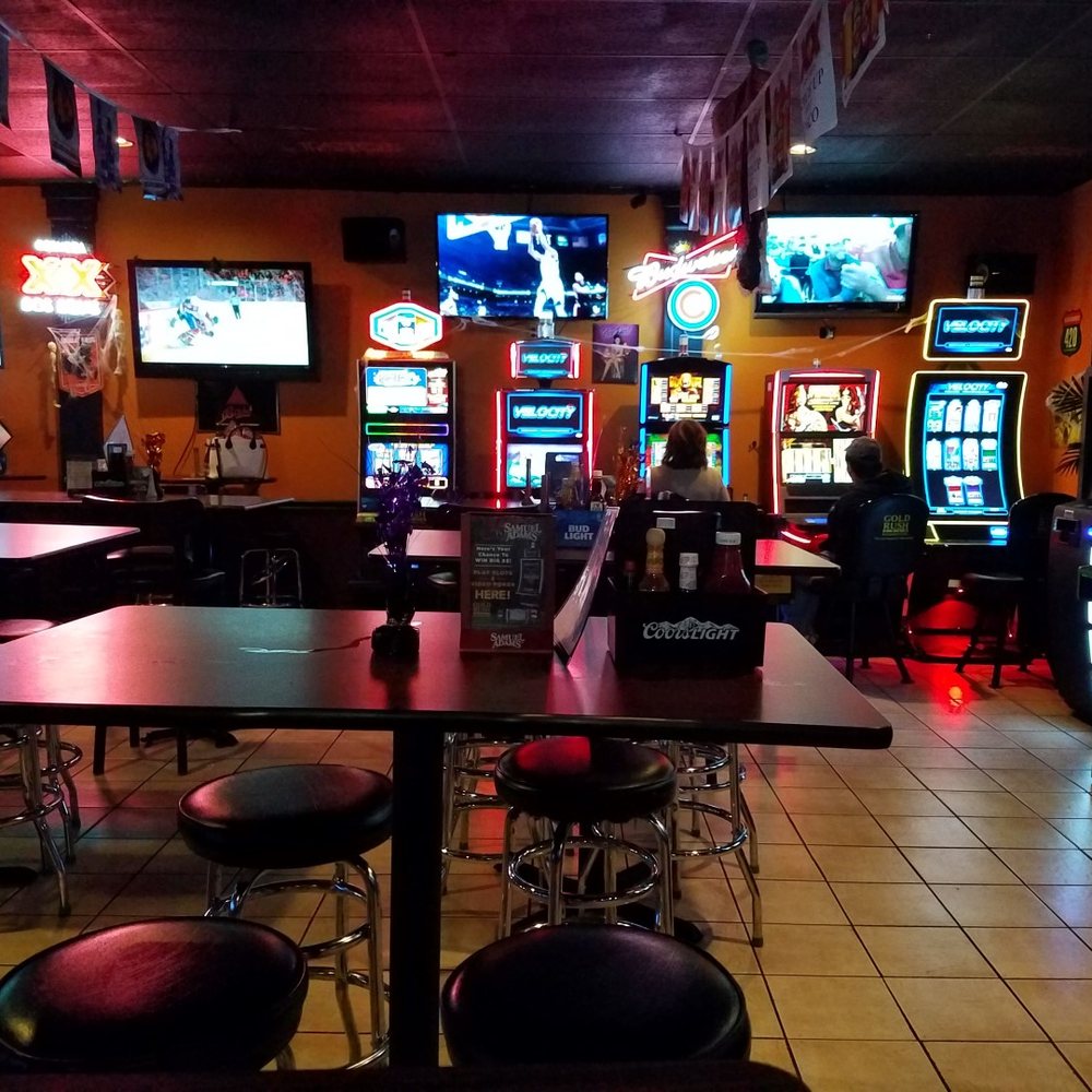 Jaxx Pub & Grill - Sports Bars Near Me - Glendale Heights, Illinois Jaxx Pub & Grill - Sports Bars Near Me - Glendale Heights, Illinois