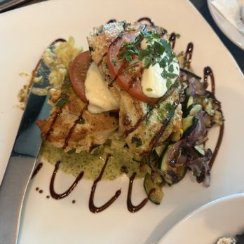 Twigs Bistro and Martini Bar - Ma Pesto Margherita Chicken - Bars Near Me - Vancouver, Washington Twigs Bistro and Martini Bar - Ma Pesto Margherita Chicken - Bars Near Me - Vancouver, Washington