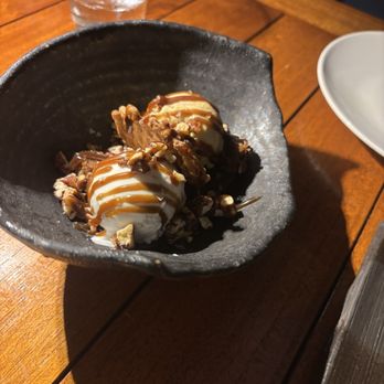 Zuma - Pecan-pie sundae (Miami Spice menu) - Japanese Near Me - Miami, Florida