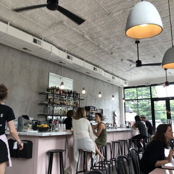 Cafe Roze - Cute space - Breakfast & Brunch Near Me - Nashville, Tennessee