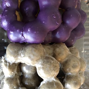 Paina Cafe - Ube and taro mochi donuts - Poke Near Me - Las Vegas, Nevada Paina Cafe - Ube and taro mochi donuts - Poke Near Me - Las Vegas, Nevada