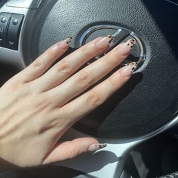 Sns with cheetah print design by Diane