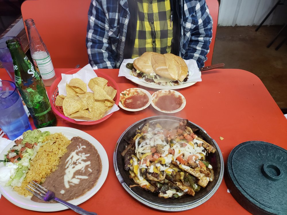 LA BELLA AIROSA 10 Photos 21091 Lamar Ave, Paris, Texas Mexican