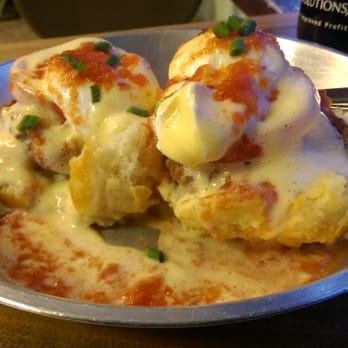 Biscuit Head - Fried green tomatoes - Cafes Near Me - Asheville, North Carolina Biscuit Head - Fried green tomatoes - Cafes Near Me - Asheville, North Carolina