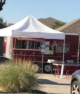 Elsie's Egg Rolls by null