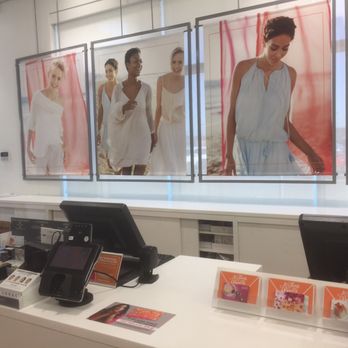 Ulta Beauty - Cash wrap - Cosmetics & Beauty Supply Near Me - Westwood, Massachusetts