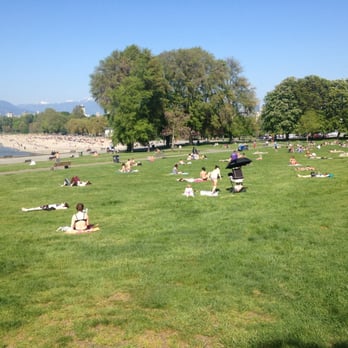 Kitsilano Beach Park - Parks Near Me - Vancouver, British Columbia Kitsilano Beach Park - Parks Near Me - Vancouver, British Columbia