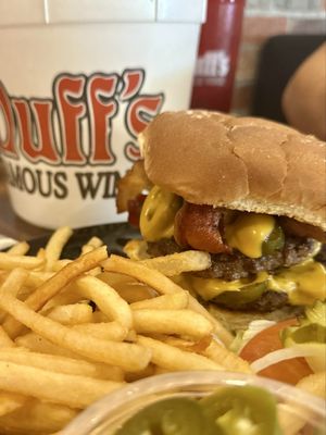 Duff's Famous Wings by null