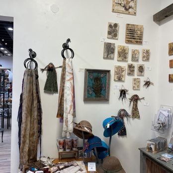 High Hand Art Gallery - Art Galleries Near Me - Loomis, California