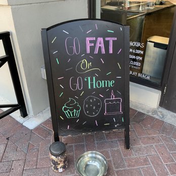 Two Fat Cookies - Bakeries Near Me - Delray Beach, Florida Two Fat Cookies - Bakeries Near Me - Delray Beach, Florida