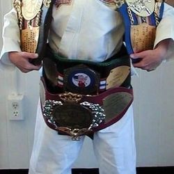Super Kicks Karate