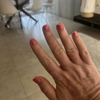 Q Nails - Strawberry sparkle hot gel manicure. - Nail Salons Near Me - Palm Desert, California
