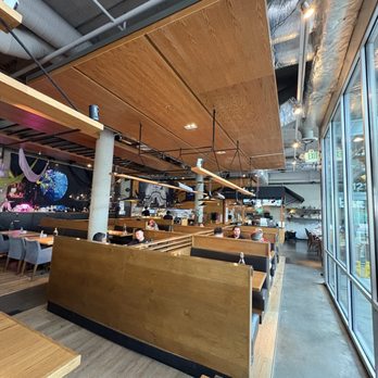 Bai Tong Thai Street Cafe - Thai Near Me - Seattle, Washington