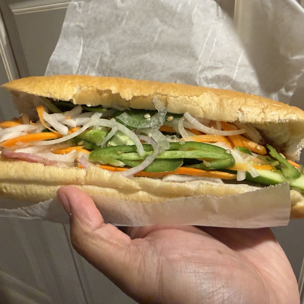 Banh Mi Ba Le - Vietnamese Near Me - Malden, Massachusetts