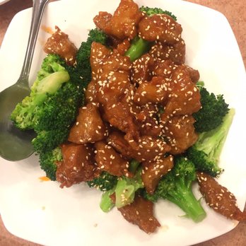 Veggie Lee - Vegan Sesame Chicken - so ridiculously good! - Vegan Near Me - Hayward, California