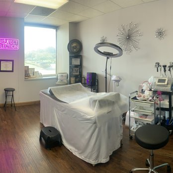 PUREfect Reflection - Skin Care Near Me - Charlotte, North Carolina PUREfect Reflection - Skin Care Near Me - Charlotte, North Carolina