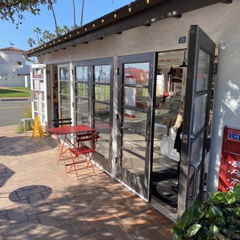 Moulin - Bakeries Near Me - San Clemente, California