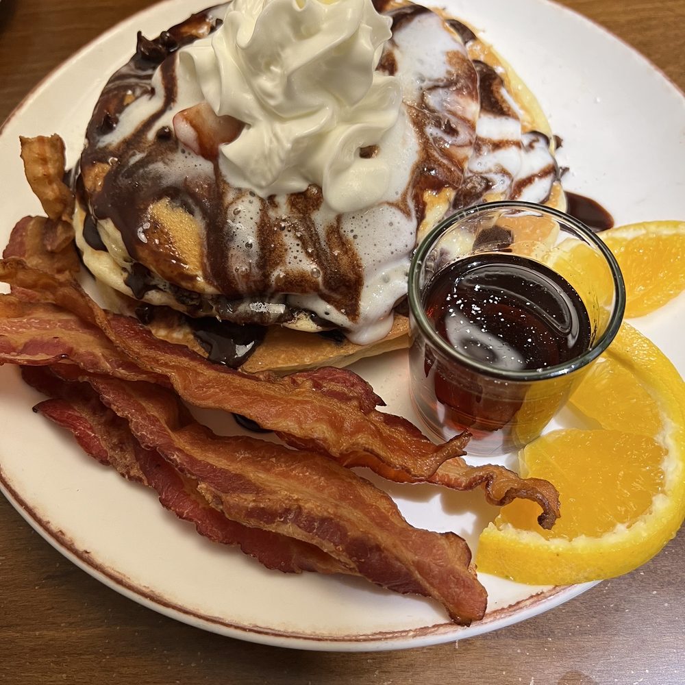 Wind & Waves Grill - Chocolate dipped strawberry pancakes with choice of bacon or sausage - Cocktail Bars Near Me - Vero Beach, Florida Wind & Waves Grill - Chocolate dipped strawberry pancakes with choice of bacon or sausage - Cocktail Bars Near Me - Vero Beach, Florida
