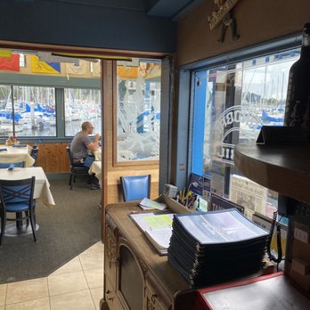 Sandbar & Grill - Seafood Near Me - Monterey, California