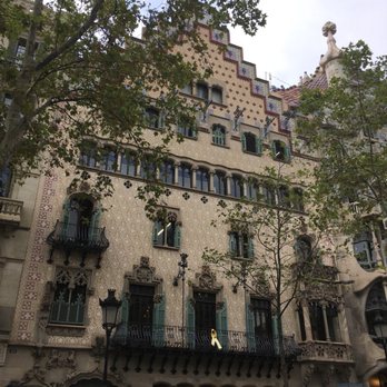 Runner Bean Tours - Historical Tours Near Me - Barcelona, B Runner Bean Tours - Historical Tours Near Me - Barcelona, B