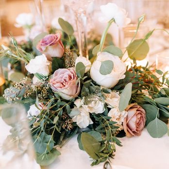 Little Hill Floral Designs - Floral Designers Near Me - Westminster, California Little Hill Floral Designs - Floral Designers Near Me - Westminster, California