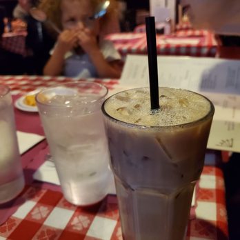 Greg's Restaurant - Delicious Boston cocktail - Italian Near Me - Watertown, Massachusetts