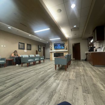 Bright Light Medical Imaging - The Main Waiting Area is very nice and clean and cool temperature - Radiologists Near Me - Bedford Park, Illinois Bright Light Medical Imaging - The Main Waiting Area is very nice and clean and cool temperature - Radiologists Near Me - Bedford Park, Illinois