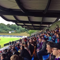 Stadion Hohe Warte - Haupttribüne