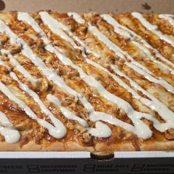 Ole Tyme Charley's Restaurant & Pub - Chicken wing pizza topped with blue cheese