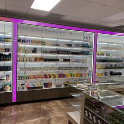 Off The Charts - Dispensary in Costa Mesa - Huge selection