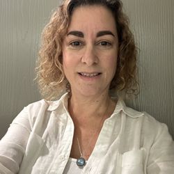 Safety Harbor Wax Studio - After brow wax