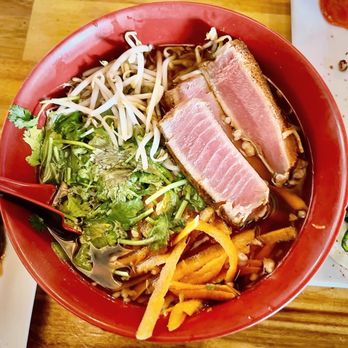 86 Forks Bar + Table - Seared Tuna Ramen Bowl - Asian Fusion Near Me - Pensacola, Florida