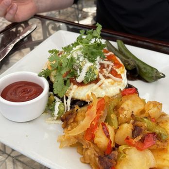 Perch - Huevo - Lounges Near Me - Los Angeles, California