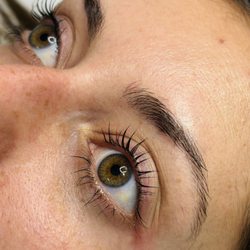 Pure Skin By Navia - Lash lift