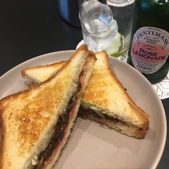 Federal - Ham and cheese with caramelized onions. - Coffee & Tea Near Me - Gerona, GI Federal - Ham and cheese with caramelized onions. - Coffee & Tea Near Me - Gerona, GI