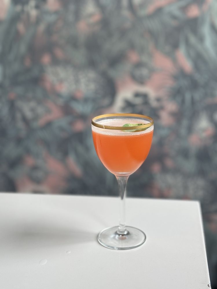 Social spots from Waxlight Bar A Vin