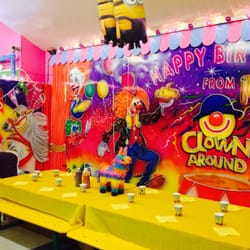 Clown Around - Party room all ready for a Minion party
