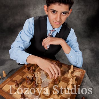 Lozoya Studios - Senior Portraiture - Photographers Near Me - Albuquerque, New Mexico