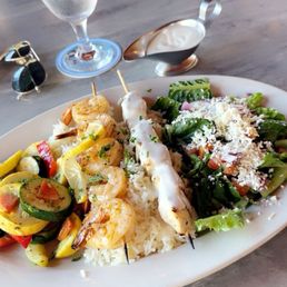 (Lunch portion) Mixed grill w/ Chicken and Shrimp (Lunch portion) Mixed grill w/ Chicken and Shrimp